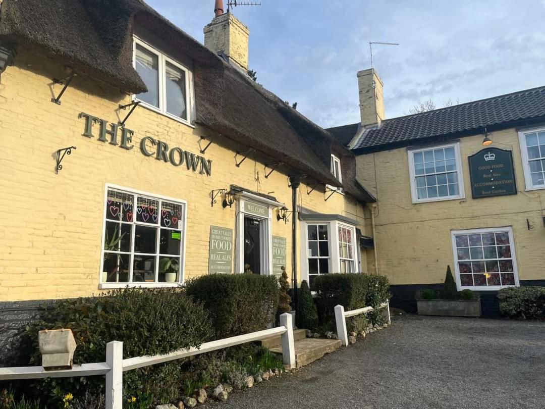 The Crown, Smallburgh Exterior photo